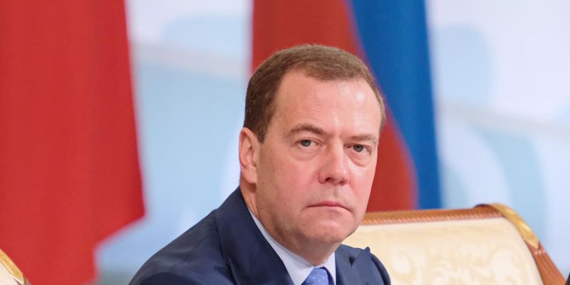 "Запад принял ликвидацию": Медведев выдал безумную "версию" покушения на Зеленского в Польше
