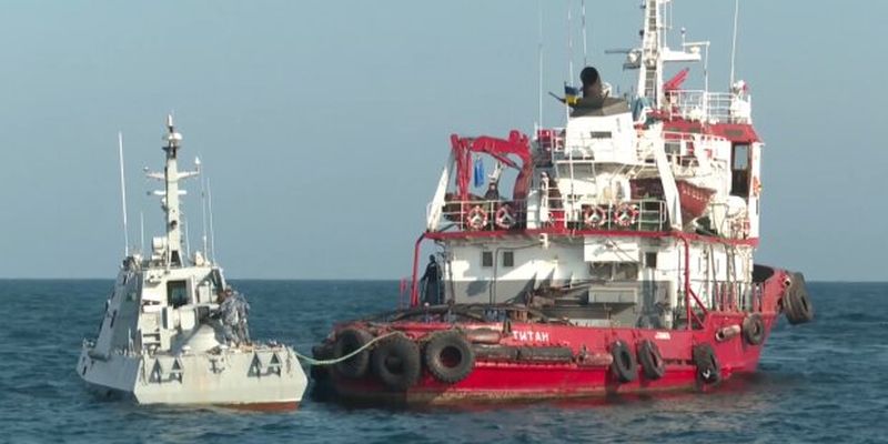 Россия вернула Украине разграбленный хлам вместо кораблей, в ФСБ "не заметили": как оправдались за спиной у Путина