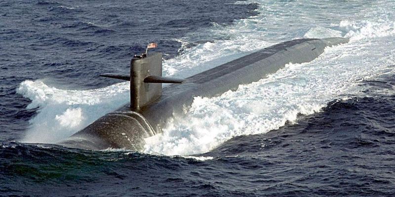 Подводная "гибридная война" угрожает безопасности миллиарда людей, - вице-адмирал НАТО