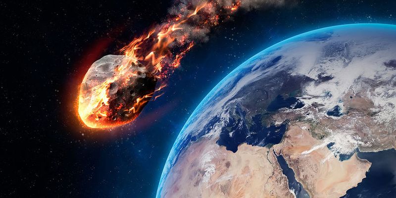 К Земле летит огромный астероид размером с футбольное поле