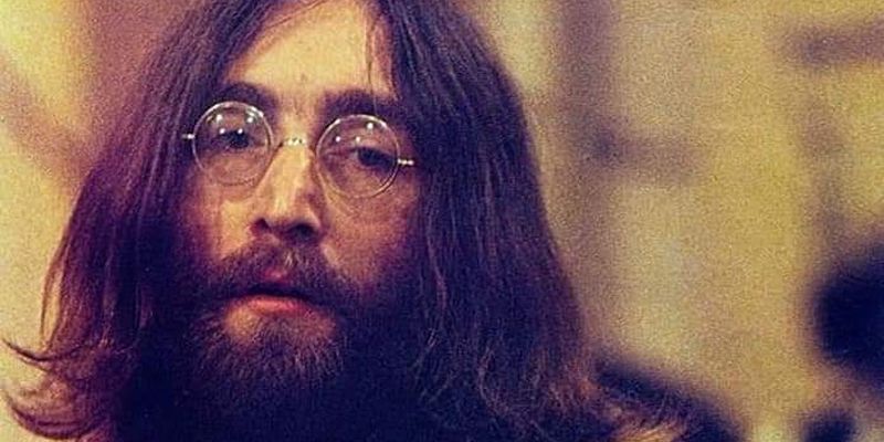 Окуляри Джона Леннона зійшли з молотка за 183 тисячі доларів