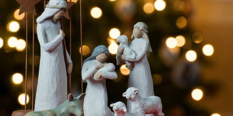 Різдво Христове 2022: красиві листівки та привітання зі святом