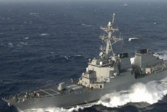 Ракетный эсминец ВМС США провел «предупредительные» стрельбы для Китая