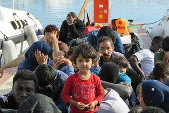 Из моря вблизи Ливии спасли еще почти 90 мигрантов