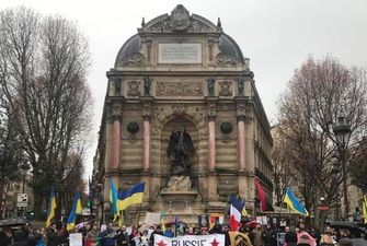 В Париже накануне "нормандского саммита" напомнили о преступлениях РФ