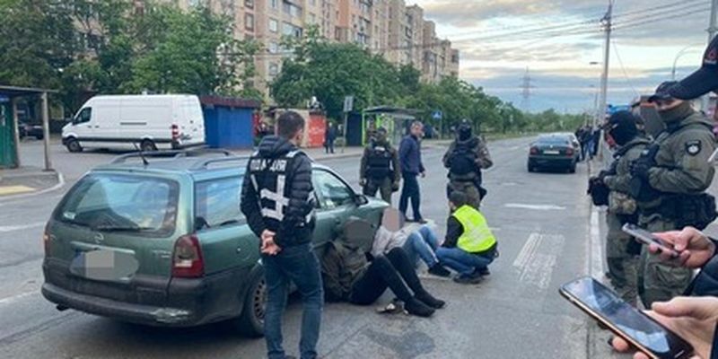 В Киеве поймали дерзких грабителей, взрывавших банкоматы по всему городу: фото и видео