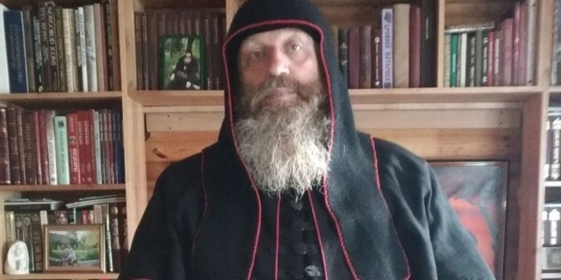 Украинский священник ответил на обвинения в изнасиловании аспиранта из Франции
