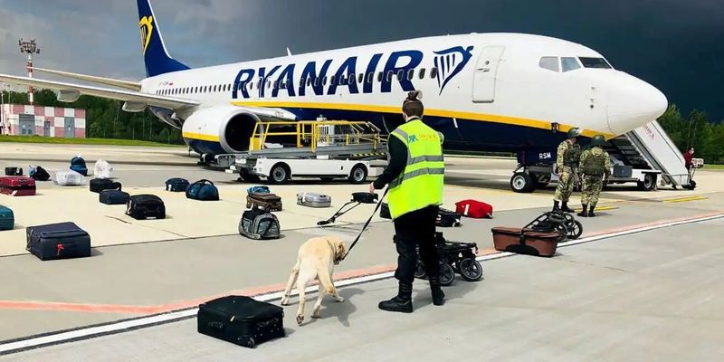 Прерванный полет. Могли ли пилоты Ryanair не совершать посадку в Минске?