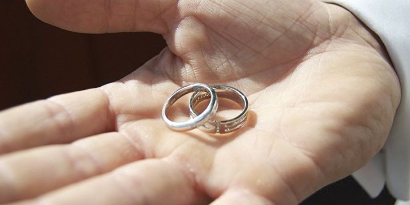 Развод с женой наносит разрушительный удар по уверенности мужчины - исследование