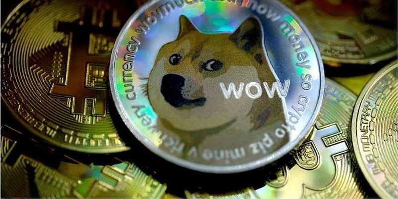 Dogecoin піднявся в топ-4 криптовалют