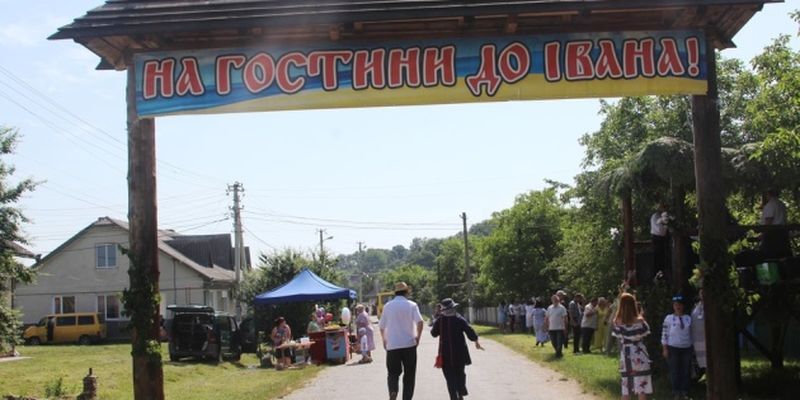 На Буковине провели фестиваль в честь дня рождения Ивана Миколайчука