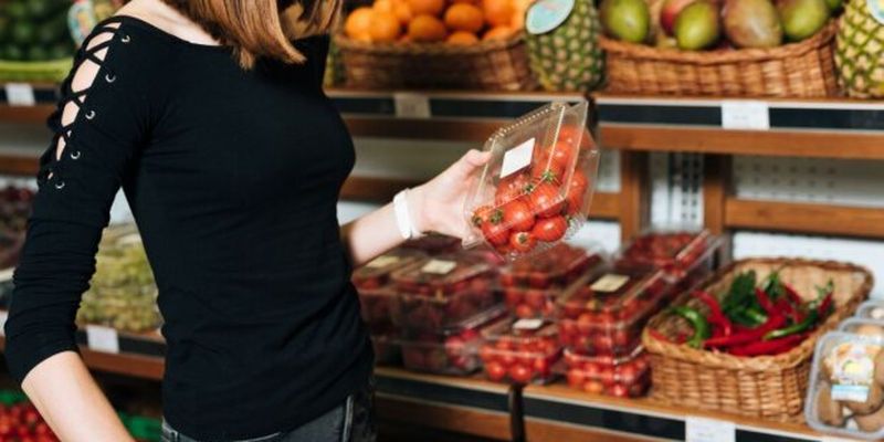 В Украине существенно "обвалились" цены на популярный овощ: в чем причина