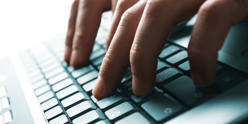 IT-фахівці у Міжнародний день протистояння кібербулінгу дали поради людям, які стали жертвами цькування в інтернеті