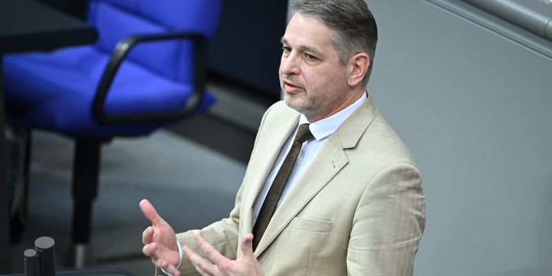 Поддержка Украины среди немцев уменьшается – депутат Бундестага Мюллер