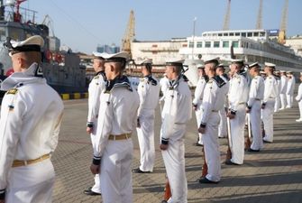 Посольство США поздравило украинских военных моряков