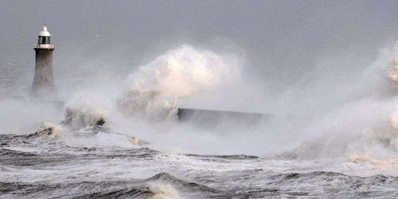 У Великобританії бушує ураган «Арвен»