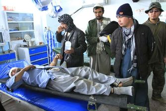 Жертвами вибуху бомби в Афганістані стали 10 мирних жителів