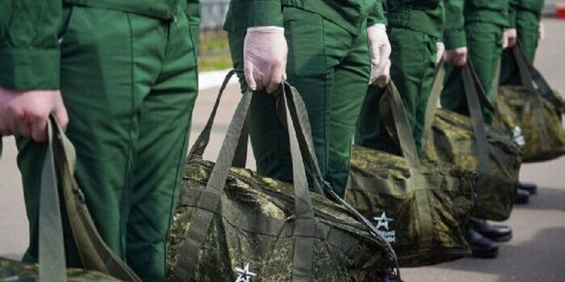 Бунт «мобіків»: росіяни, яких тиждень возять в ешелоні, повстали