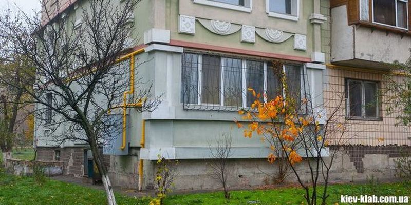 "В душе боярин": в Киеве засняли новый "царь-балкон"