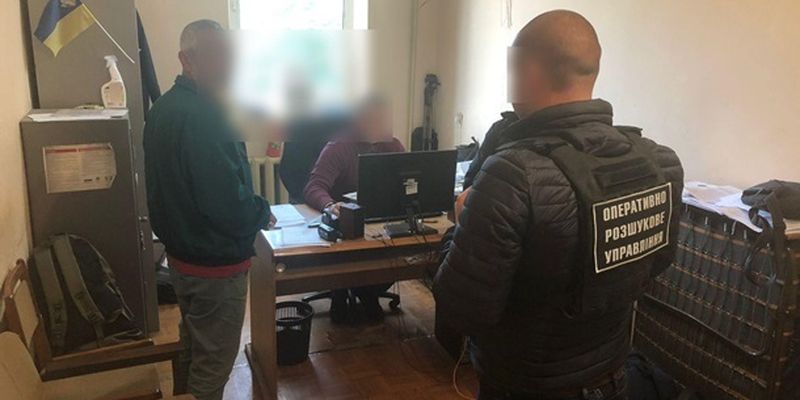 На Закарпатье иностранец организовал канал нелегальной миграции