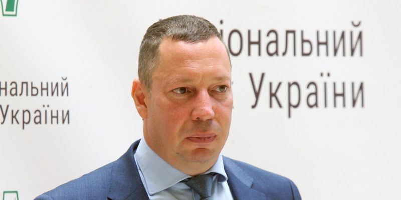 Бессрочно и без залога: суд отправил под стражу экс-главу НБУ Шевченко, тот ответил