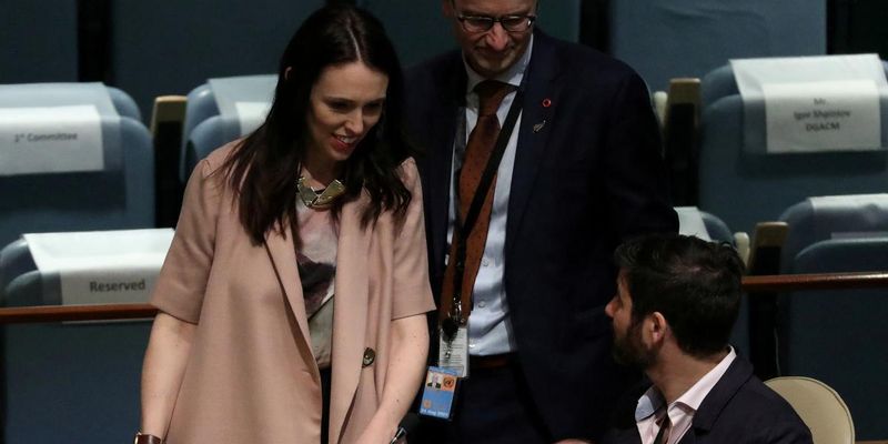 Премьер Новой Зеландии отменила свою свадьбу из-за вспышки коронавируса