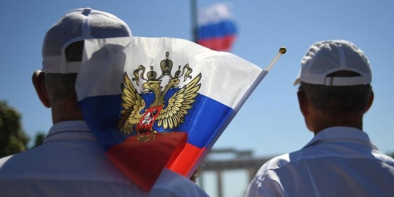 Из-за контрнаступления ВСУ: в Кремле поставили на паузу "референдумы" в Украине, — СМИ