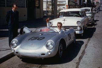 В США продают коробку передач мистического Porsche, в котором погиб легендарный Джеймс Дин
