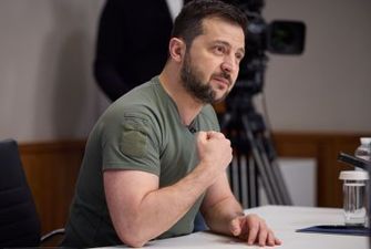 Зеленский обещает "весомые новости" относительно освобождения оккупированных территорий и гарантий безопасности для Украины