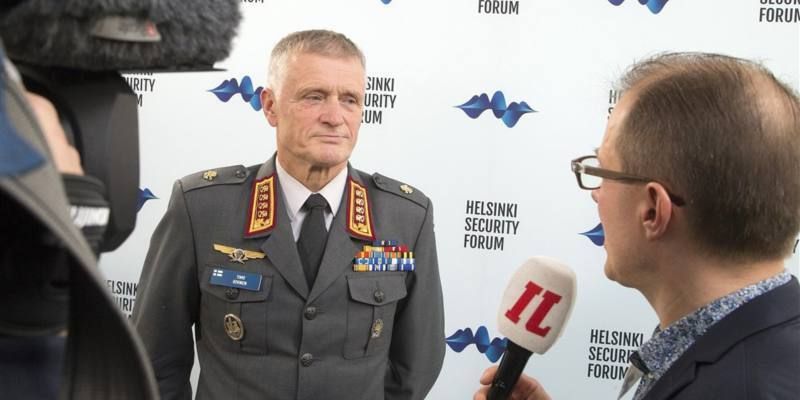 "Мы живем не в заповеднике": НАТО сможет разместить войска в Финляндии, — начальник обороны