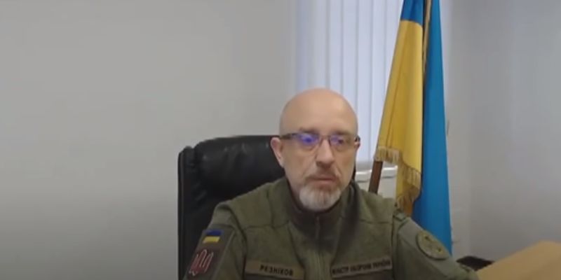 "Будь ласка, не поширюйте": міністр оборони Рєзніков закликає до здорового глузду українців