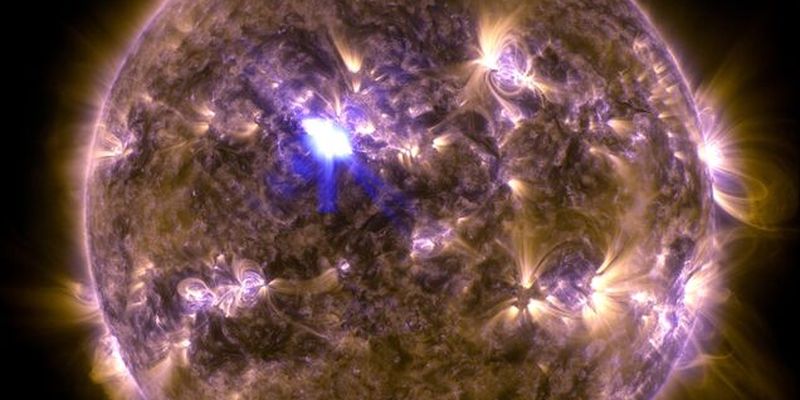 "Взрыв" Солнца: ученый оценил новый сценарий конца света