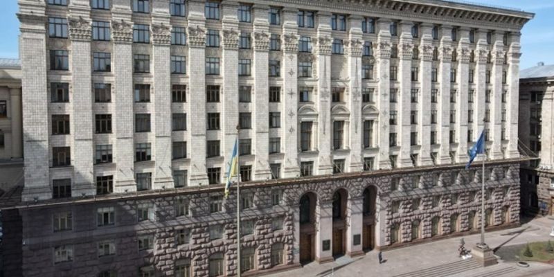 Киевсовет ратифицировал соглашение на закупку 137 новых троллейбусов и 50 вагонов метро
