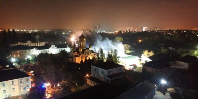В Одессе горит монастырь