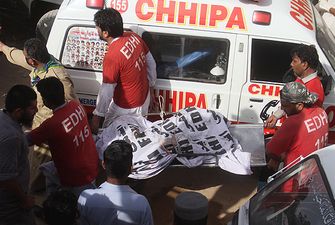 Взрыв в пакистанском отеле унес жизни трех человек