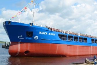 Украина потребовала арестовать российское судно с ворованным в Бердянске зерном