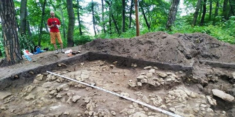 "Возрастом 5 тысяч лет": археологи под Львовом раскопали "сенсацию"