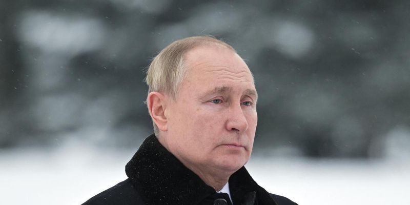 Російський письменник назвав умову для повалення Путіна