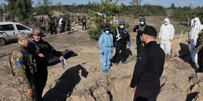 На півдні України знайшли 50 місць масових поховань: 200 жертв уже ідентифікували