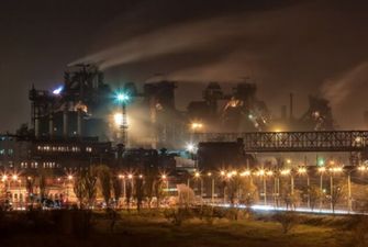 В Каменском на заводе прогремел мощный взрыв: что случилось