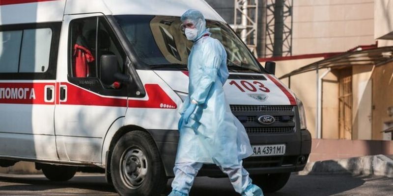 За три роки пандемії COVID-19 в Україні померли понад 100 тисяч людей