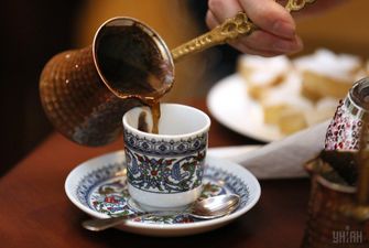 Языковой скандал в Николаеве: сотрудницу кофейни довели до слез за обслуживание на украинском