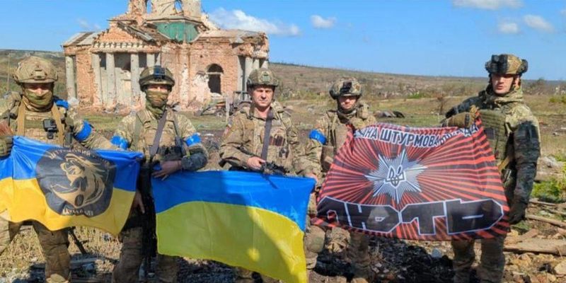 У Зеленского намекнули, что Украина освободила село, за которое долгое время билась
