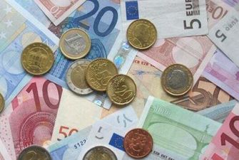 Євро та долар в обмінниках подешевшали: курс валют в Україні 18 травня