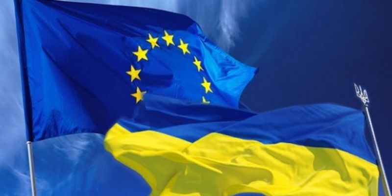 ЕС не соревнуется со США в объемах помощи Украине – Еврокомиссия