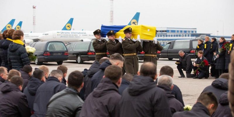 Зеленський висловив співчуття родинам і близьким загиблих в результаті авіакатастрофи в Ірані