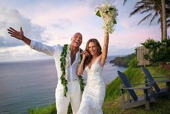 Тайная свадьба на Гавайях: Дуэйн "Скала" Джонсон женился на матери своих детей