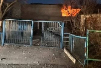 Гимназия в Изюме получила большие разрушения из-за ночного удара: ужасные фото изнутри