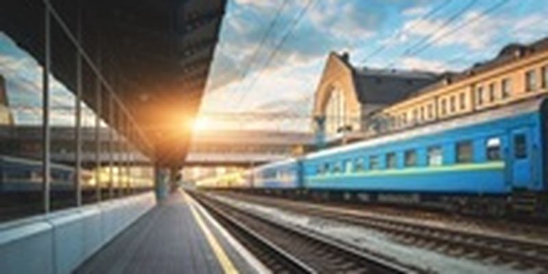 Укрзализныця назначила дополнительные поезда в Карпаты на школьные каникулы