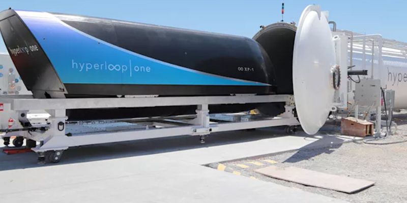 Простіше винайти технологію телепортації: Крихлій відмовився від Hyperloop